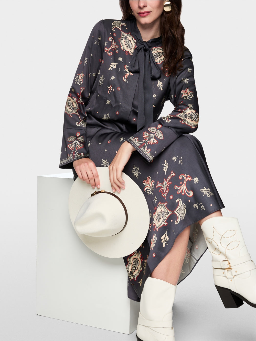 Marc Cain Collections Long Dress with Paisley Print Periscope AC21.14W06