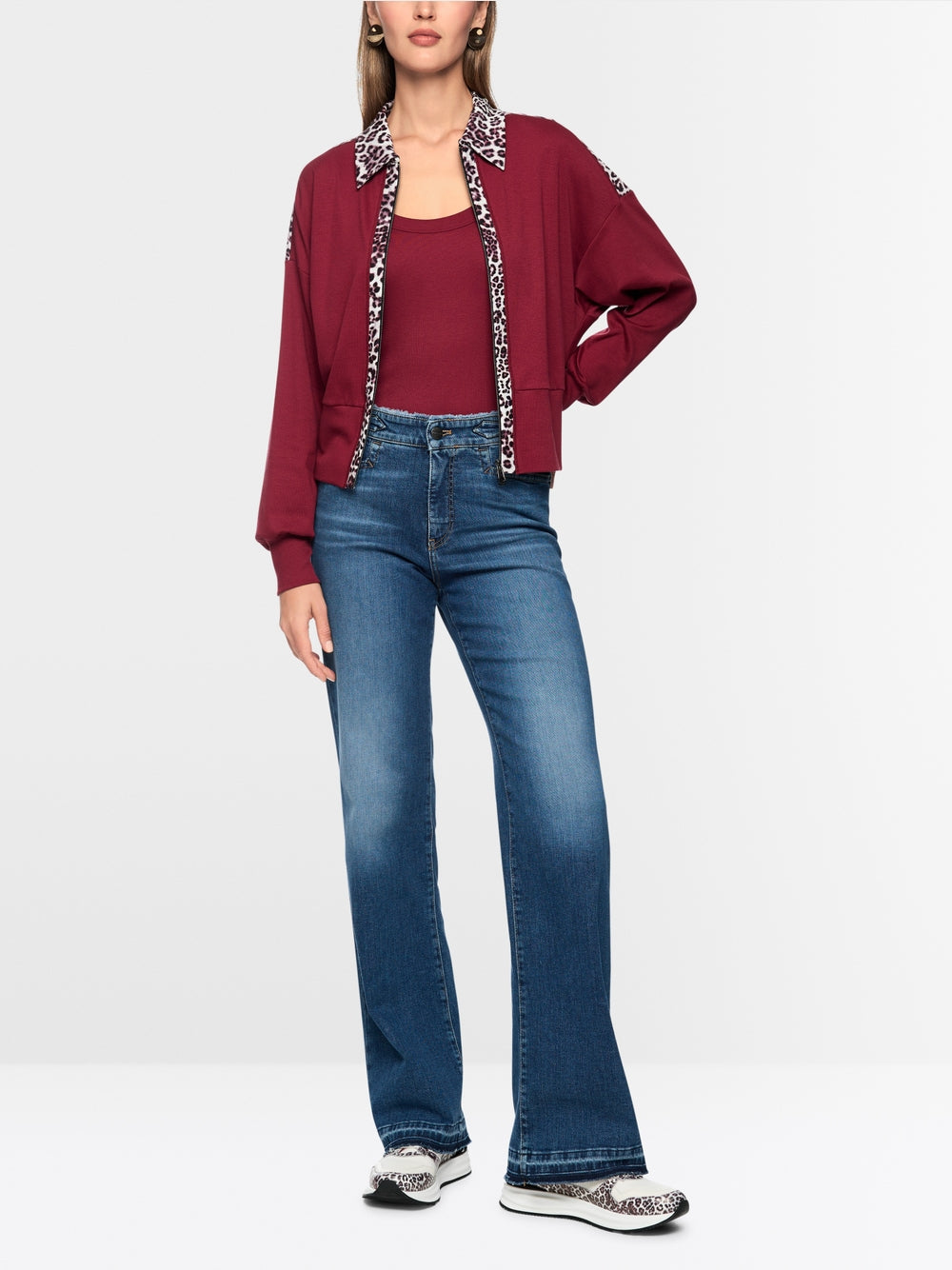 Marc Cain FAID Flared Blue Jeans AP82.32D05