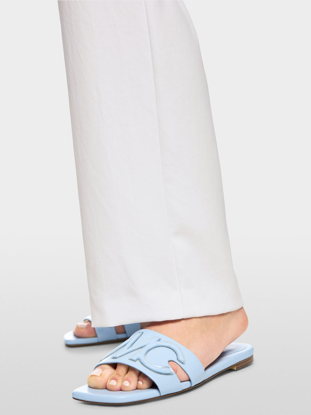 Marc Cain Collections WASHINGTON Wide Fit Pull up Pants White AC81.79W03