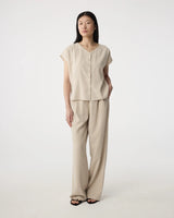 Knit-ted Tess Blouse Sand