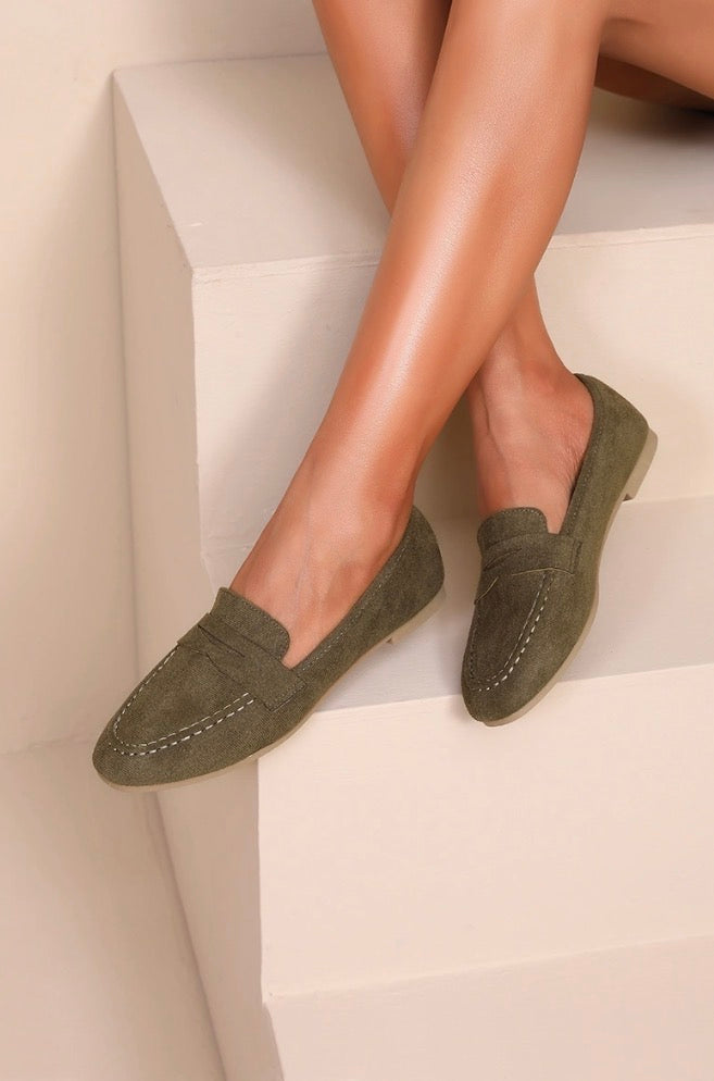 Classic Loafer Moccasins Khaki