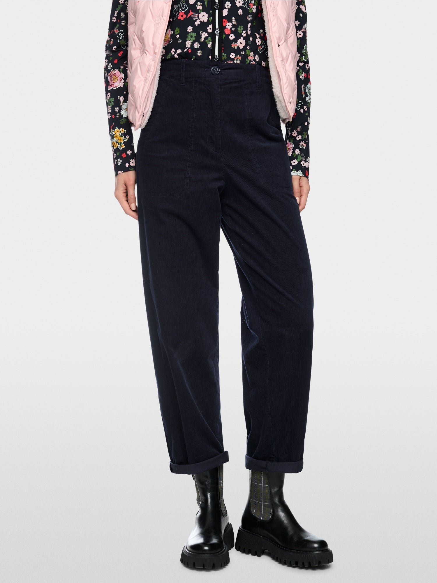 Marc Cain Sports RUMA relaxed fit Corduroy Pants Navy BS81.19W21