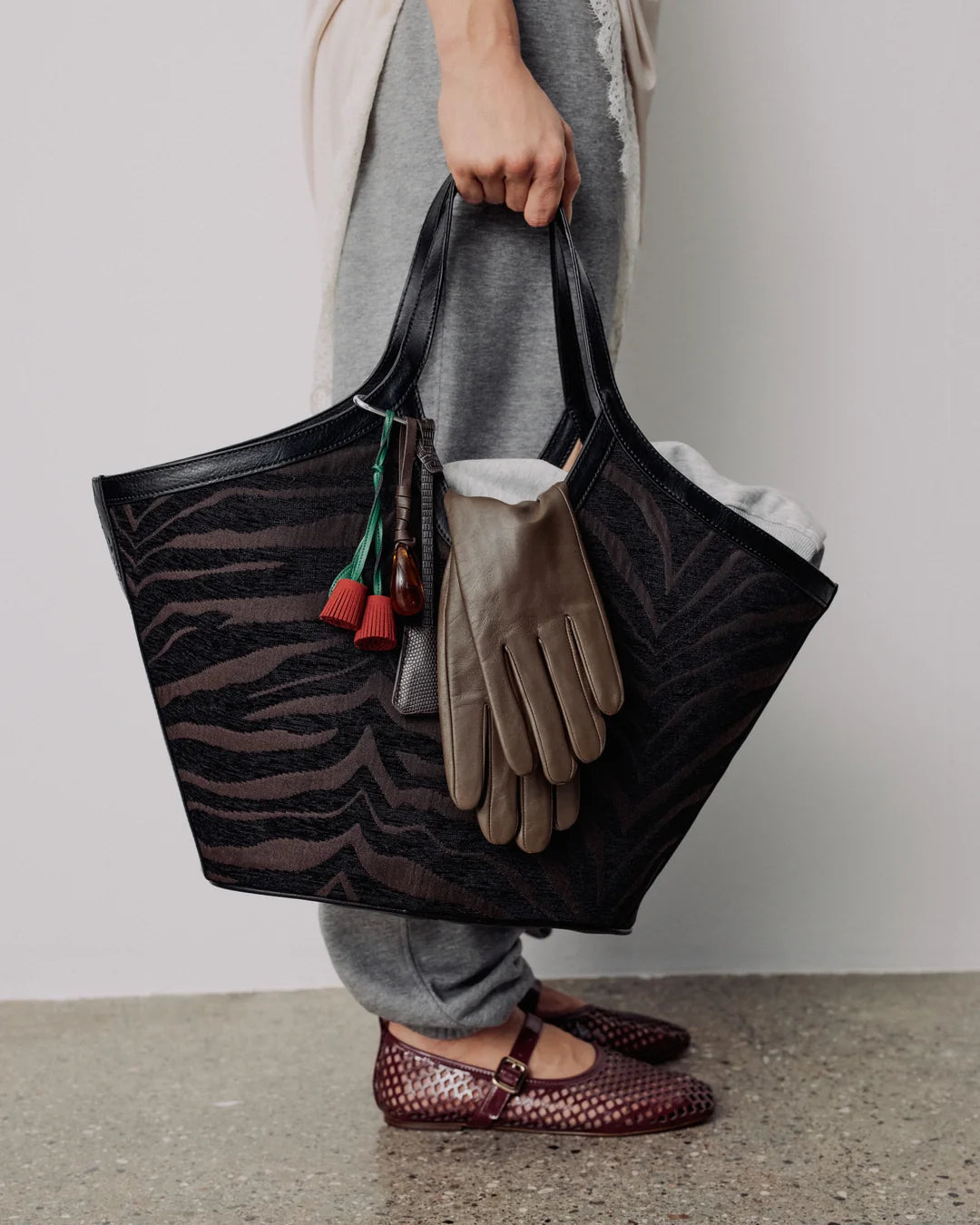 DAY ET Zebra Tote Coffee Bean