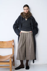 GRACE & MILA Houndstooth Tailored Bermuda Pants Arnold