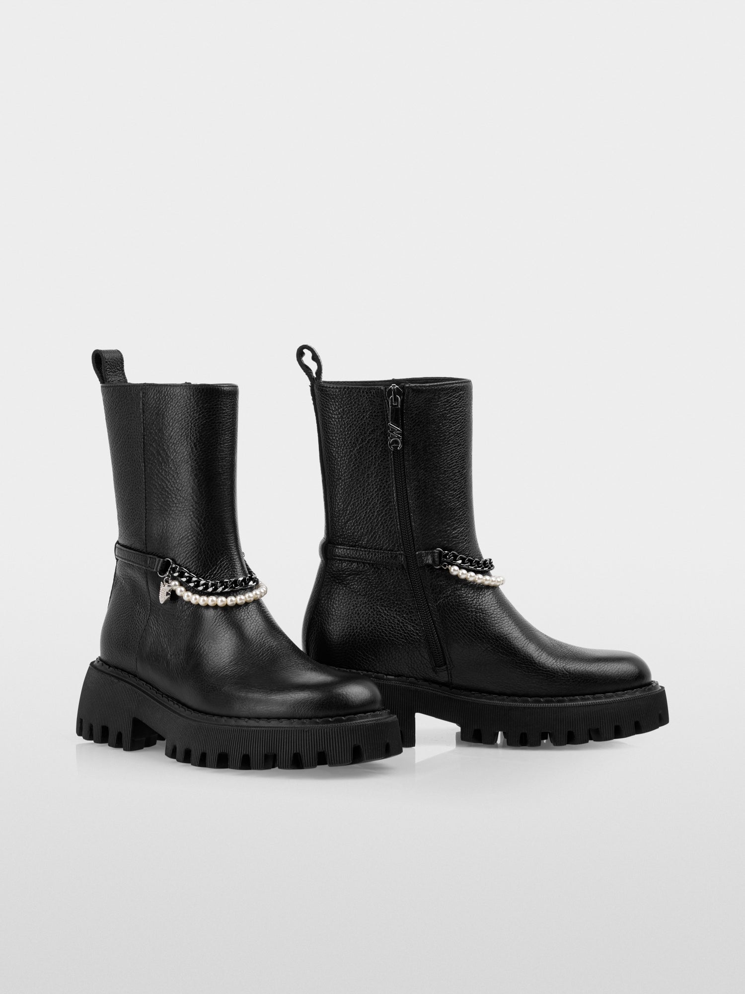 Marc Cain Sports Boots with Pearl & Chain Details BSSB.07L15