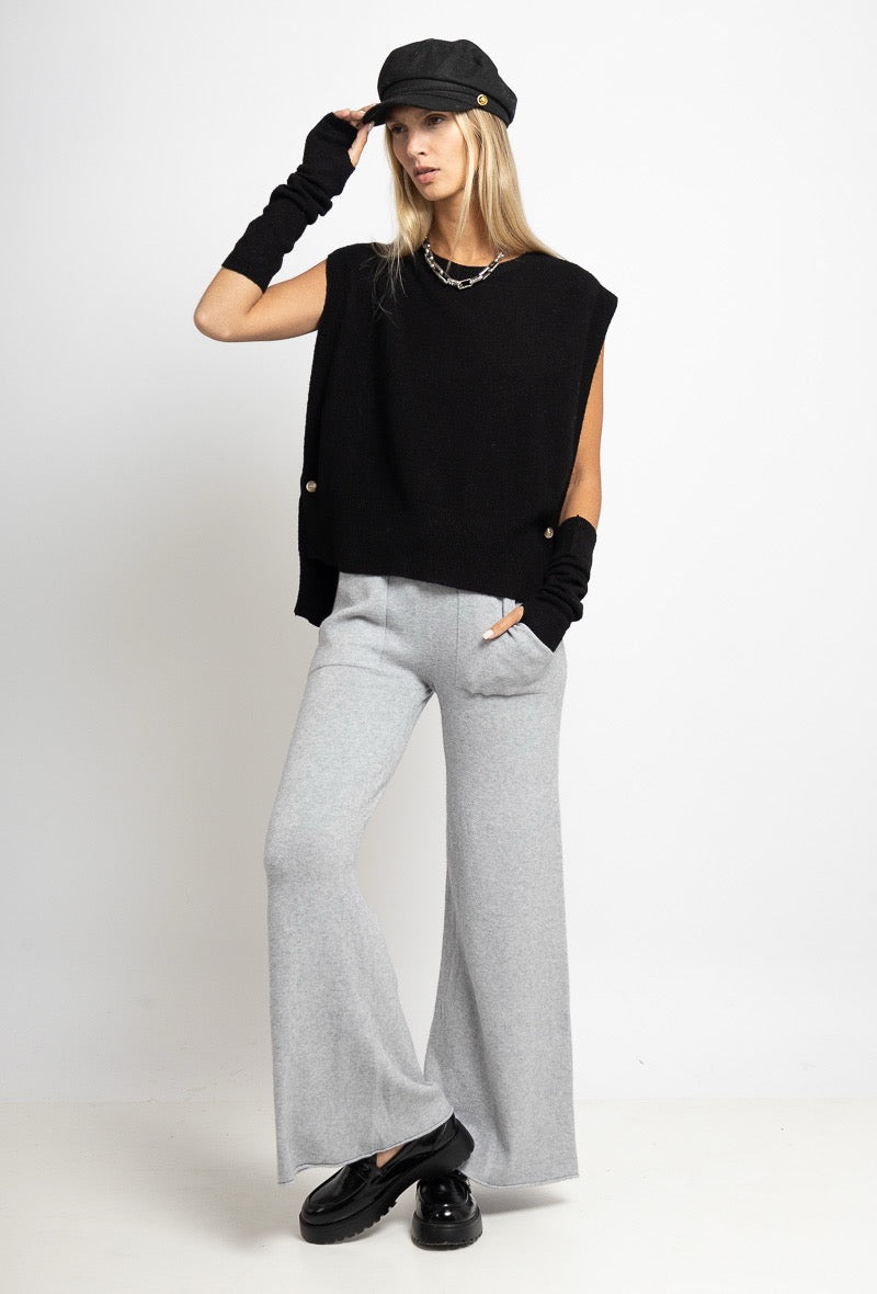 Pippa Cashmere Touch Sleevless Sweater Black