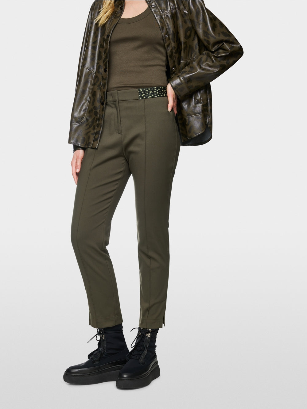 Marc Cain Sports SYDNEY Pants ZS81.12W08 Olive Drab