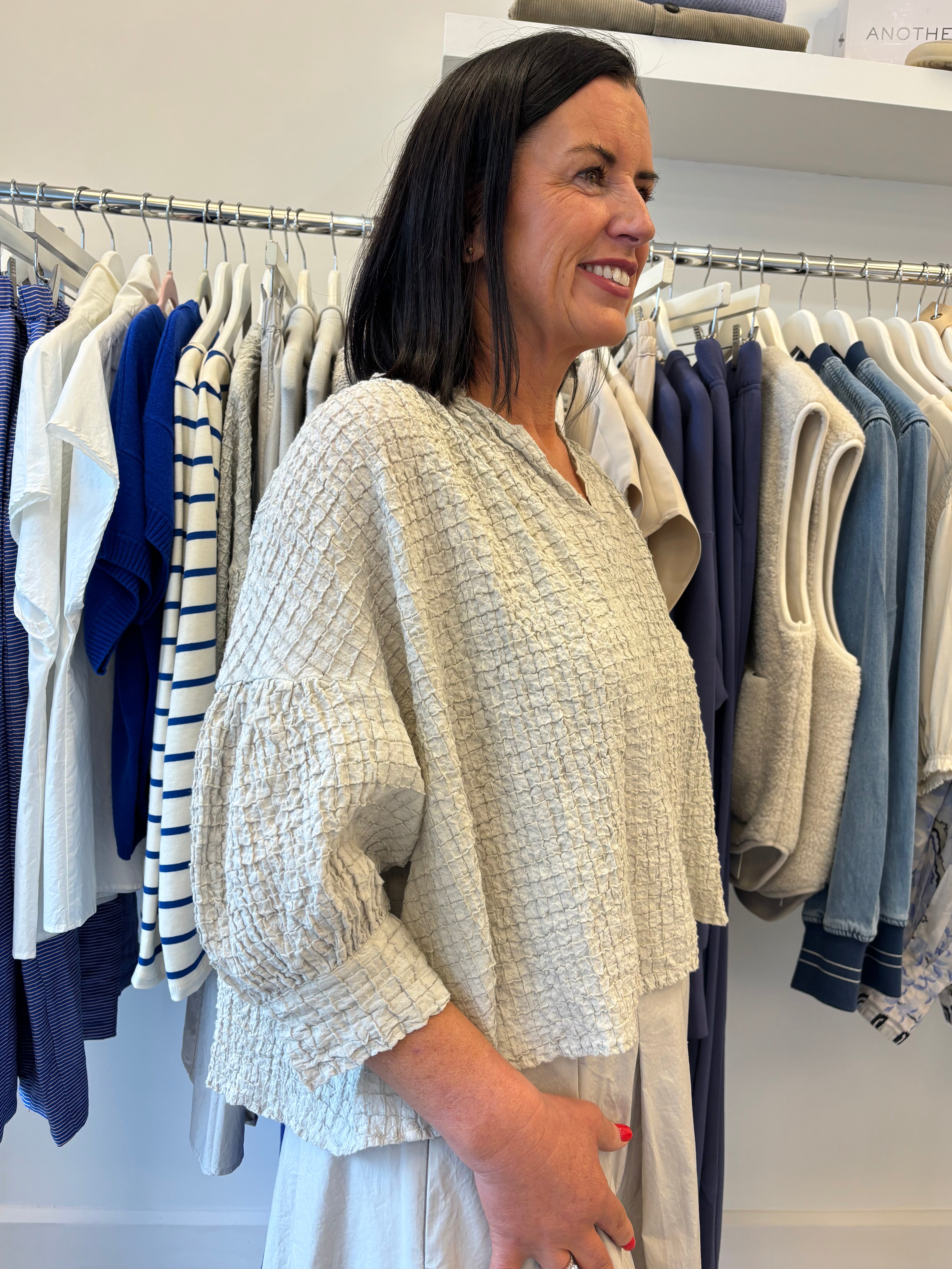 NEIRAMI Crinkle Puff Sleeve Blouse Shell