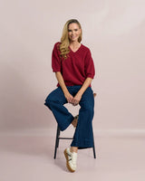 d.e.c.k. by Decollage V-Neck Short Sleeve Sweater Bordeaux