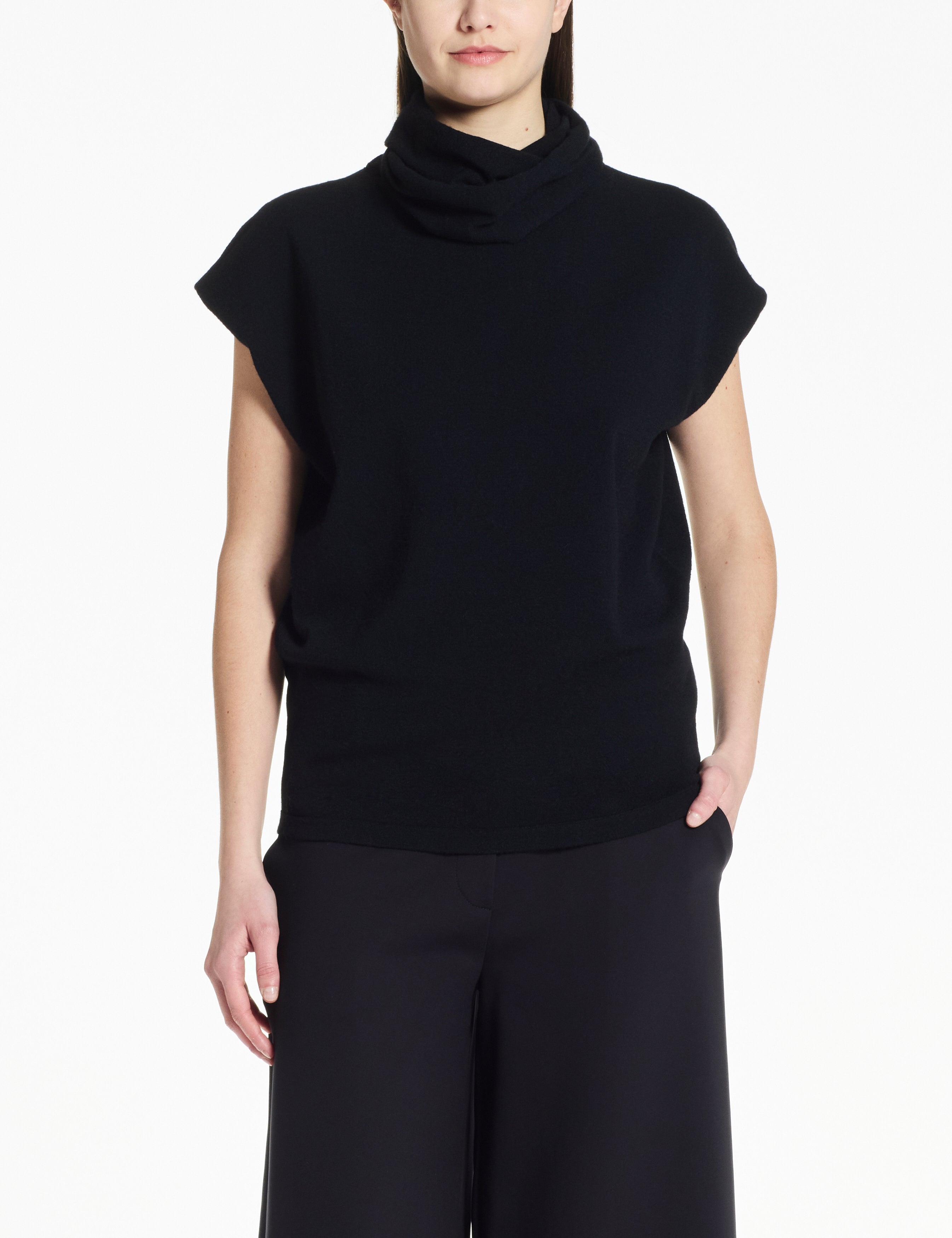 SARAH PACINI Sweater 25211037 Black