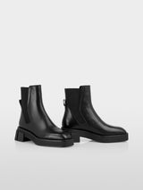 Marc Cain Chelsea Boot with Block Heel ZCSB.07L33 Black