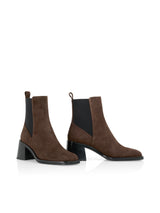 Marc Cain Collections Leather Chelsea Booties ZCSB.09L36 Dark Chestnut Brown