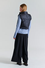 BITTE KAI RAND Feather Down Short Vest Black